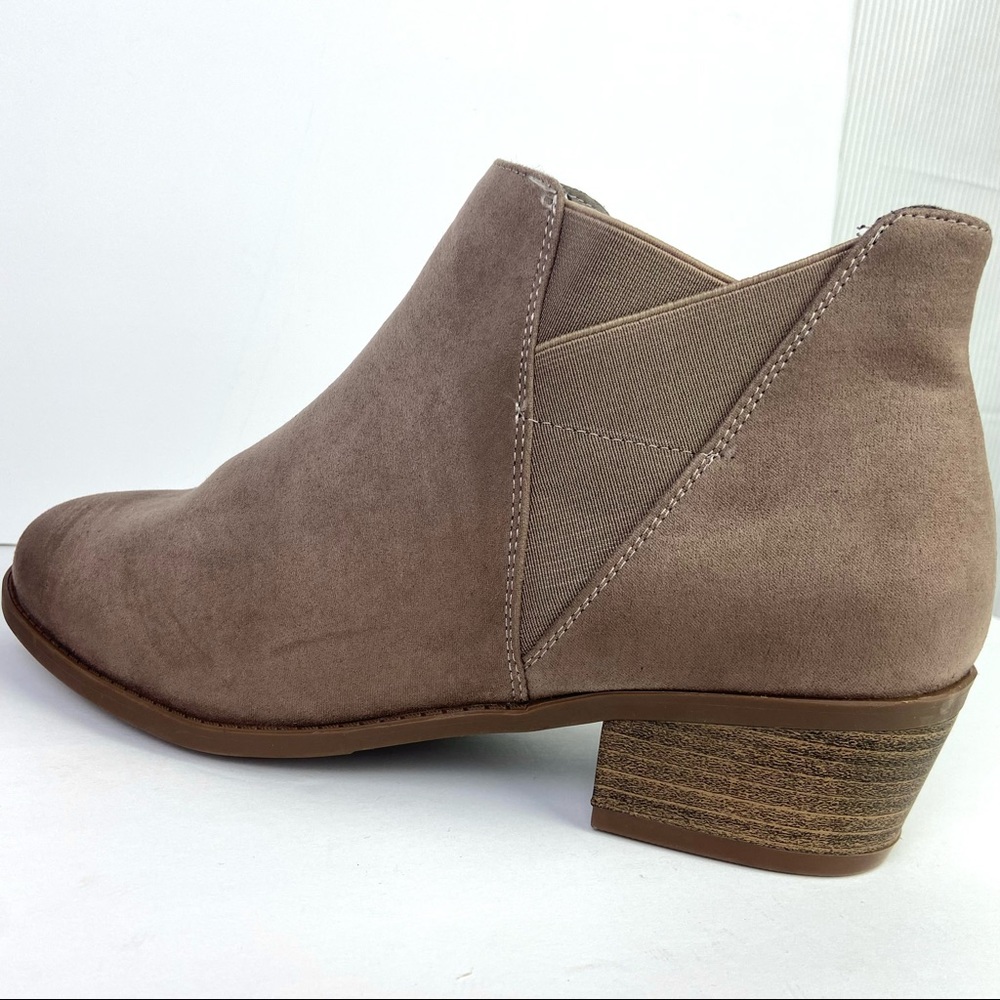 NWT Torrid Taupe Elastic Ankle Boot 11W - Picture 5 of 10